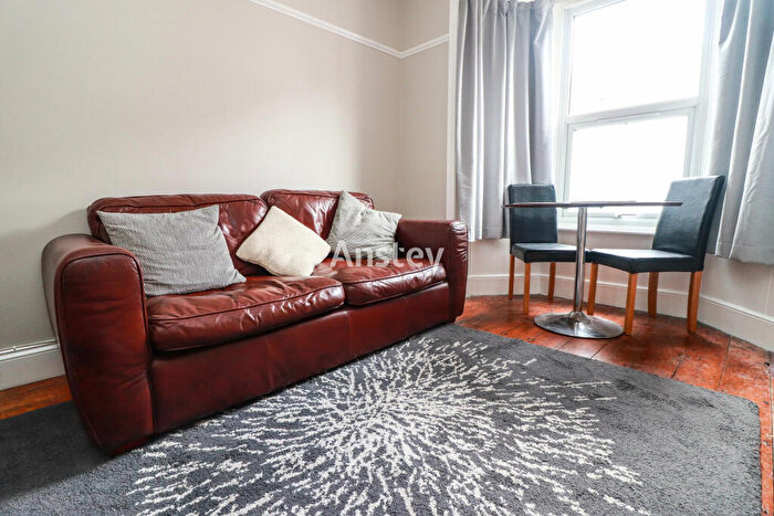 4 Bedroom Terraced House To Rent In Mordaunt Road, Southampton, SO14