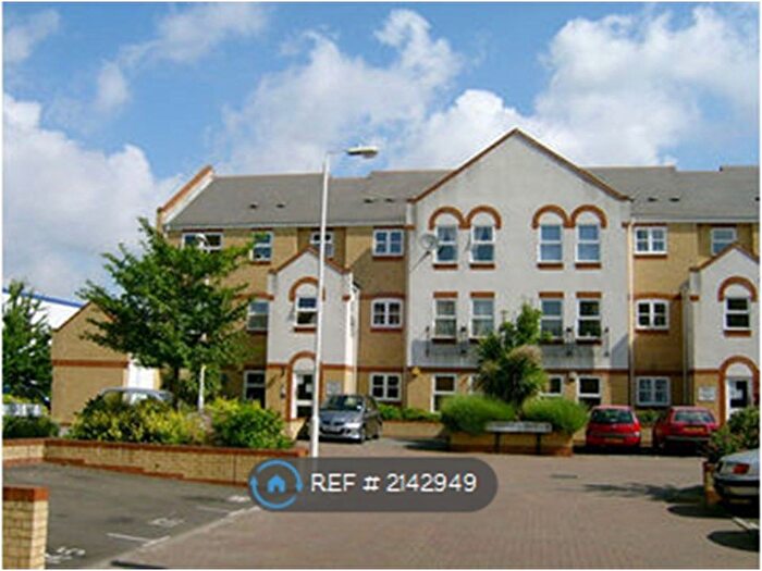 1 Bedroom Flat To Rent In Angelica Drive, London, E6