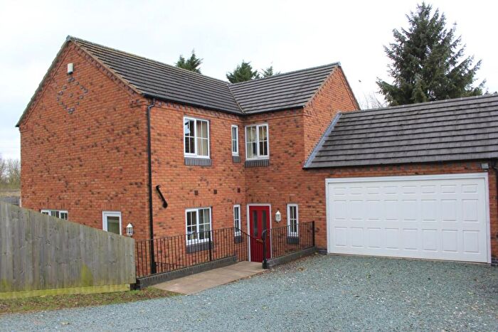 4 Bedroom House For Sale In Elm Close, Great Haywood, Stafford, ST18