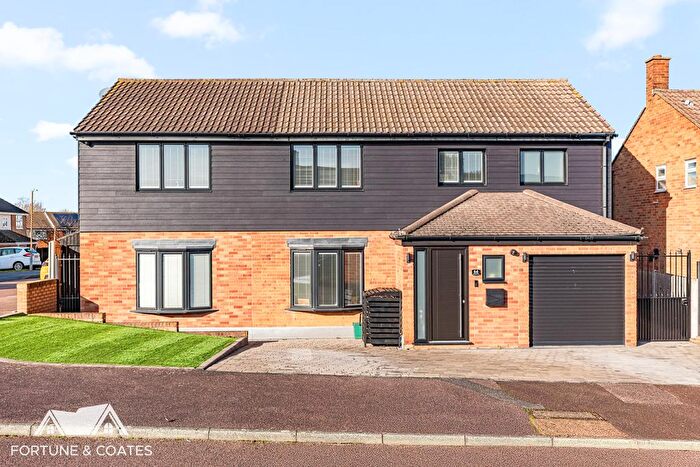 4 Bedroom Detached House For Sale In Greygoose Park, Harlow, CM19