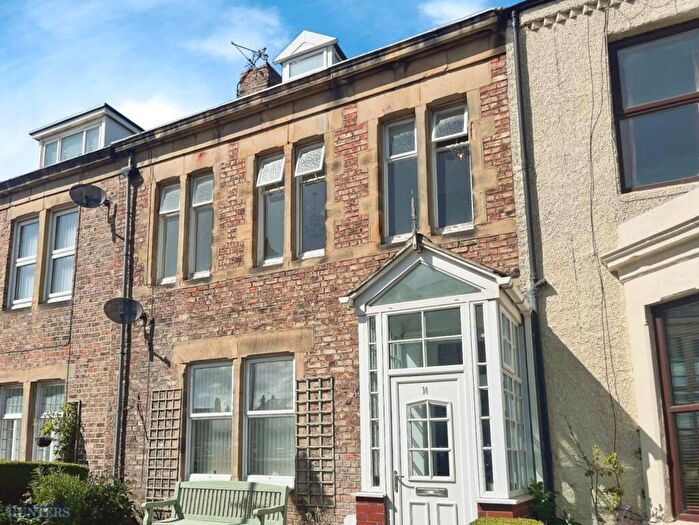 4 Bedroom Maisonette To Rent In Prudhoe Terrace, Tynemouth, NE30