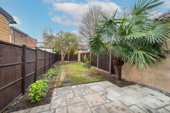 3 Bedroom Terraced House To Rent In Lechmere Road, Willesden Green, London, NW2