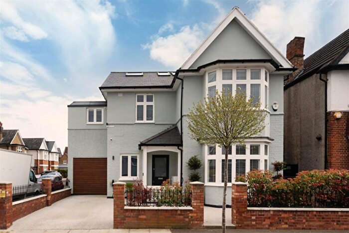 5 Bedroom Detached House For Sale In Leinster Avenue, East Sheen, SW14