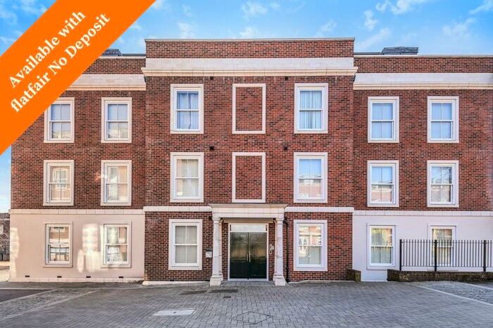 2 Bedroom Apartment To Rent In Royal Clarence Yard, Gosport, PO12