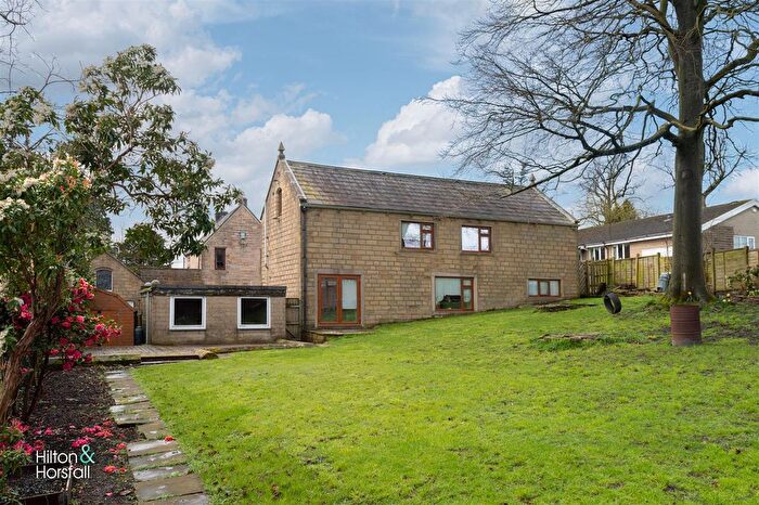 4 Bedroom Detached House For Sale In The Barn House, Church Street, Barrowford, BB9