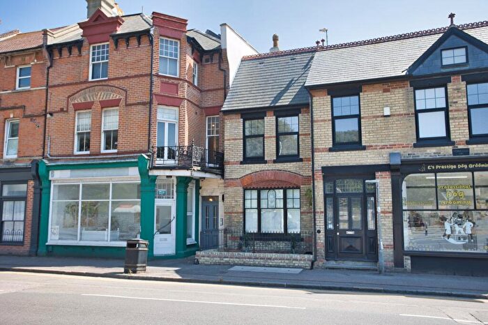 1 Bedroom Flat For Sale In Sandgate High Street, Folkestone, Sandgate, CT20