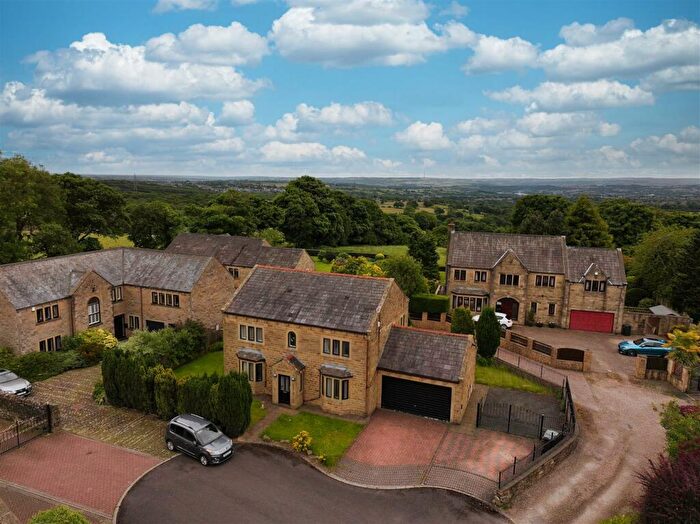 4 Bedroom Detached House For Sale In , Green Hall Park, Shelf, Halifax, HX3