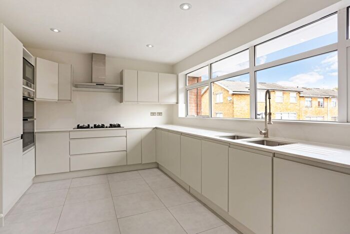 5 Bedroom Detached House To Rent In Meadowbank, Primrose Hill, London, NW3