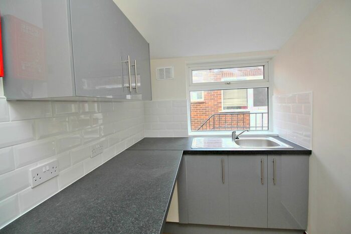 1 Bedroom Flat To Rent In Nightingale Road, Hitchin SG5