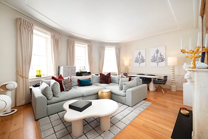2 Bedroom Flat To Rent In Eaton Place, Belgravia, SW1X