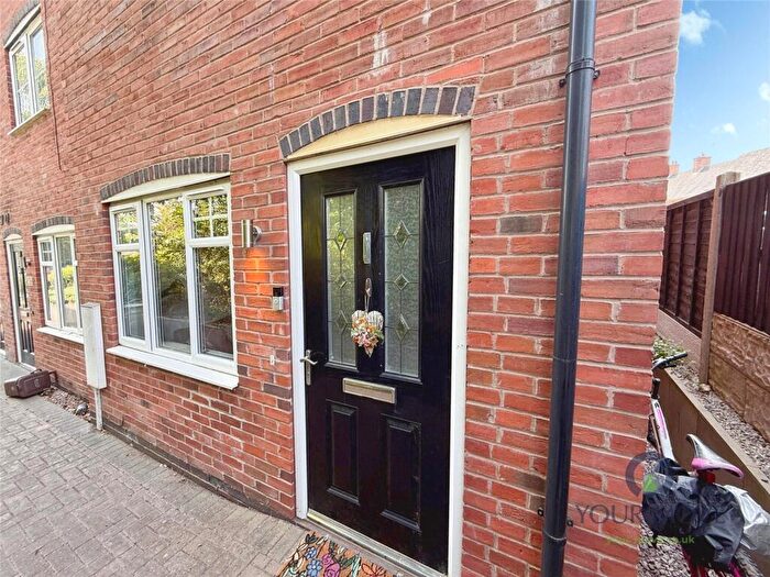 1 Bedroom Flat To Rent In Branstone Row, , Newhall Road, Swadlincote, DE11