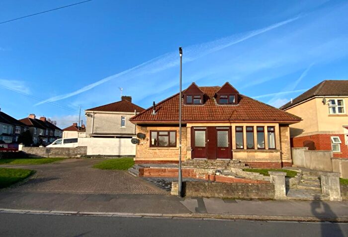 1 Bedroom Flat To Rent In Signal Road, Staple Hill, Bristol, BS16