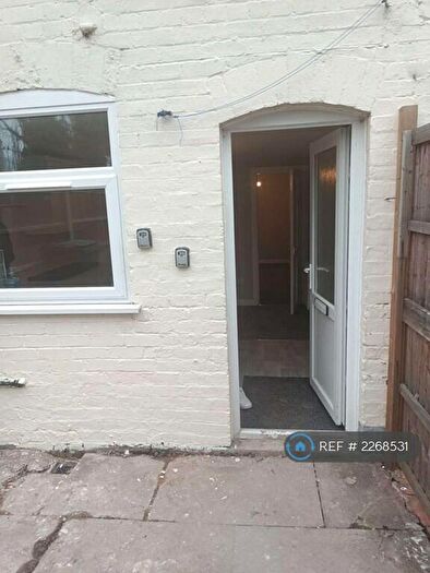 1 Bedroom Flat To Rent In Station Road, Ilkeston, DE7