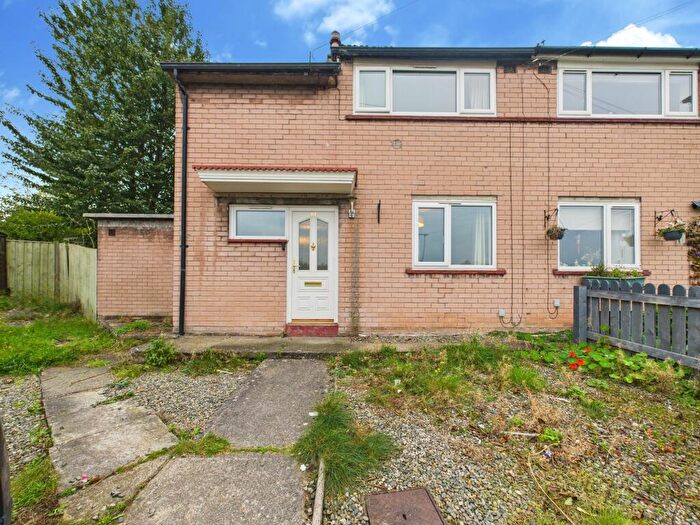 2 Bedroom End Of Terrace House For Sale In Pennine Way, Carlisle, CA1