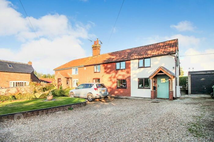 3 Bedroom Cottage For Sale In Topcroft Street, Topcroft, Bungay NR35