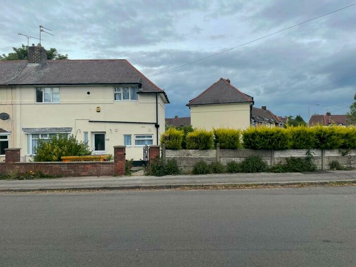 3 Bedroom Semi-Detached House To Rent In Park Avenue, Mansfield Woodhouse, NG19