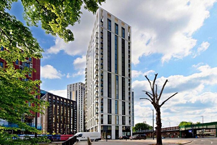 3 Bedroom Flat For Sale In Brick Kiln One, London, SE13