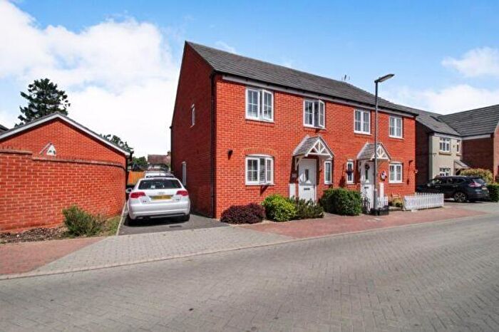 4 Bedroom House To Rent In Redwing Croft, SG16