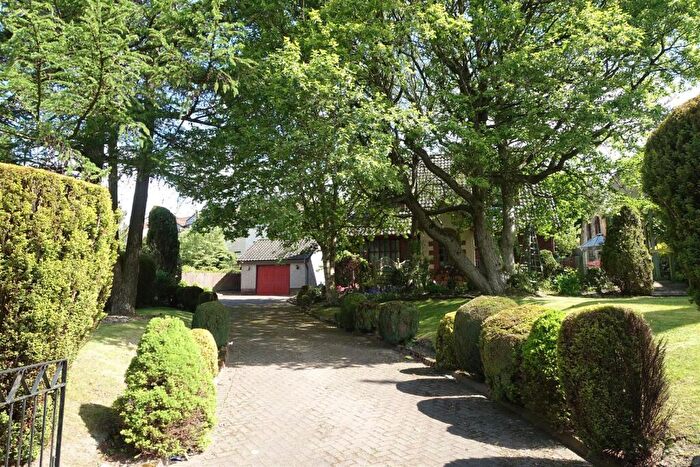 4 Bedroom Detached House For Sale In Marjoribanks Street, Bathgate, EH48