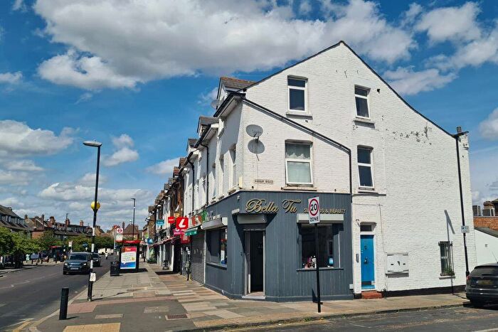 2 Bedroom Flat To Rent In Footscray Road, New Eltham, SE9