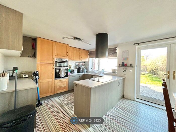 3 Bedroom Semi-Detached House To Rent In Brier Road, Sittingbourne, ME10