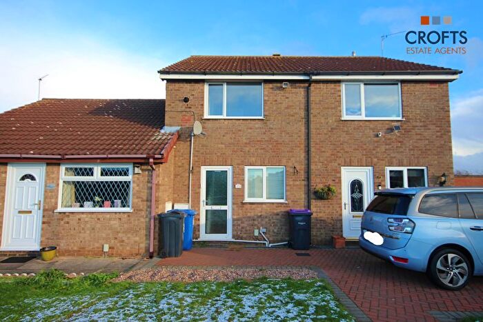 2 Bedroom Terraced House For Sale In Raithby Avenue, Keelby, DN41