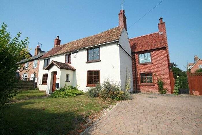 4 Bedroom Detached House To Rent In High Street, PE28