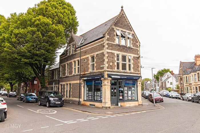 3 Bedroom Flat To Rent In Sneyd Street, Pontcanna, Cardiff, CF11
