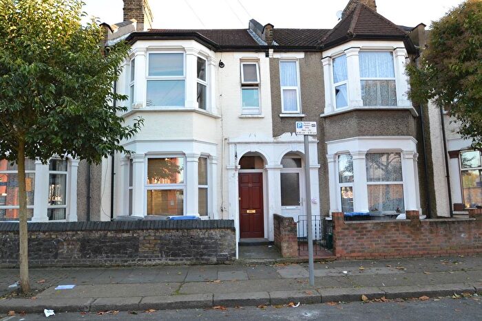 2 Bedroom Flat For Sale In Leopold Road, Harlesden, NW10