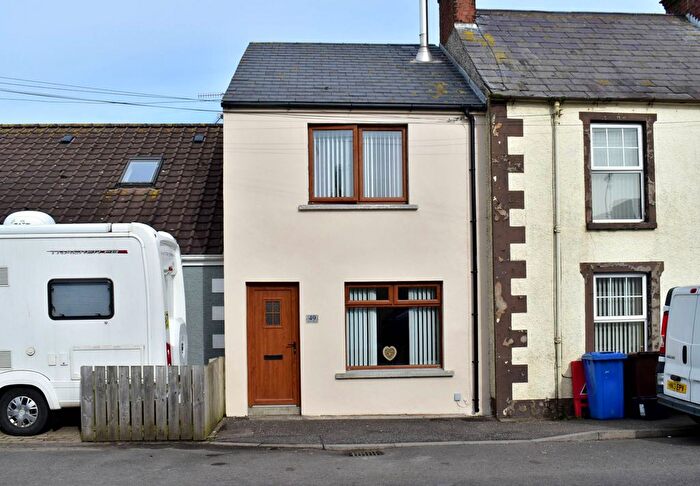 2 Bedroom Terraced House For Sale In High Street, Ballyhalbert, BT22