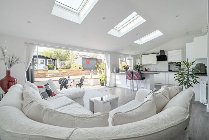 4 Bedroom Terraced House For Sale In Barton Gardens, Sherborne, DT9