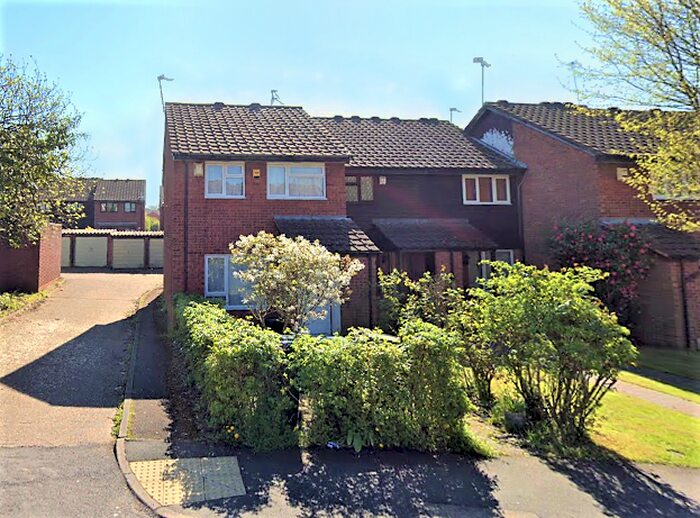 3 Bedroom Semi-Detached House To Rent In Rowlands Close, Mill Hill, NW7