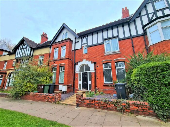 4 Bedroom Flat To Rent In Park Crescent, Wolverhampton, WV1
