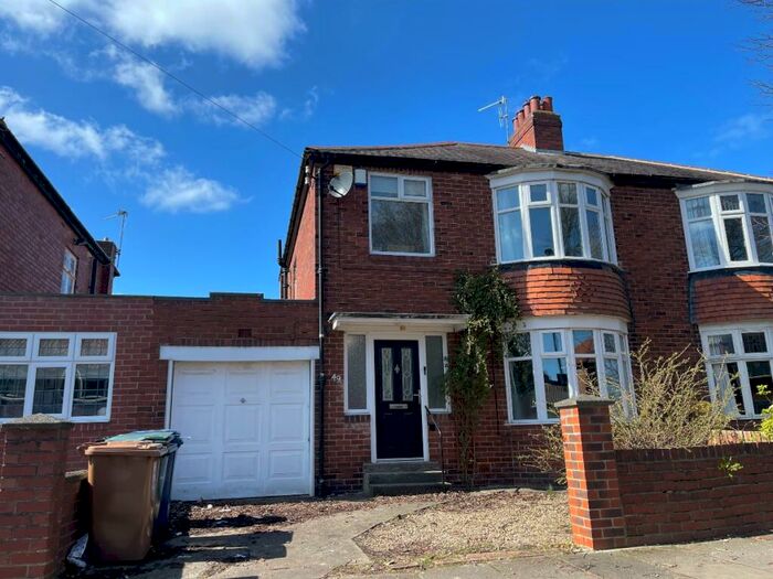 3 Bedroom Semi-Detached House To Rent In Cleveland Gardens, High Heaton., NE7