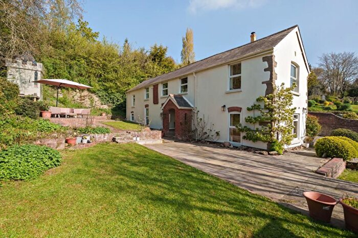 5 Bedroom Detached House For Sale In Shucknall, Hereford, HR1