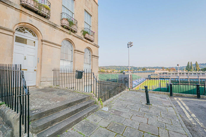 1 Bedroom Flat To Rent In Johnstone Street, BA2