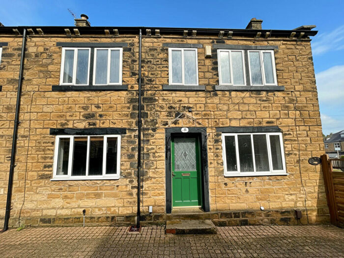 3 Bedroom Cottage To Rent In Lane End, Pudsey, LS28