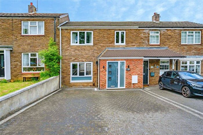 3 Bedroom Terraced House For Sale In Woolmer Drive, Leverstock Green, Hemel Hempstead, HP2