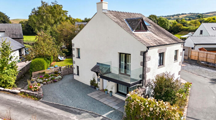 4 Bedroom Cottage For Sale In Millness, Crooklands, LA7