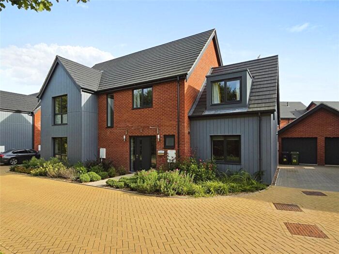 5 Bedroom Detached House To Rent In Carr Lane, Poringland, Norwich, Norfolk, NR14