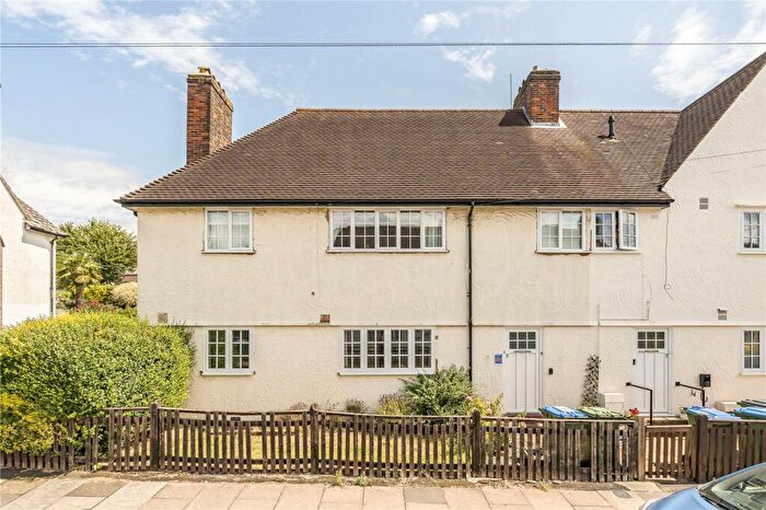 1 Bedroom Flat For Sale In Granby Road, Eltham, London, SE9