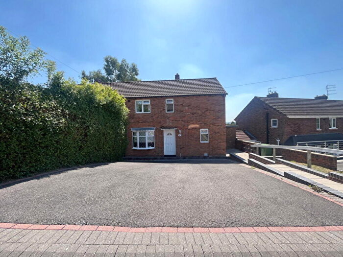 3 Bedroom Semi-Detached House For Sale In Leabank Road, Netherton, Dudley, DY2