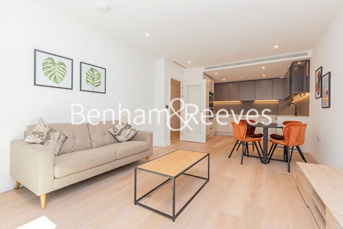 2 Bedroom Flat To Rent In Westwood Building, Lockgate Road, SW6