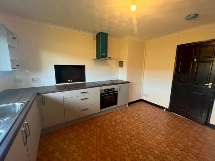 3 Bedroom Bungalow To Rent In Llansawel, Llandeilo, Carmarthenshire, SA19