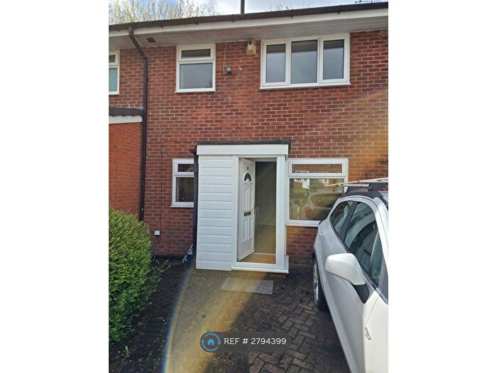 1 Bedroom End Of Terrace House To Rent In Foxglove Court, Rochdale, OL12