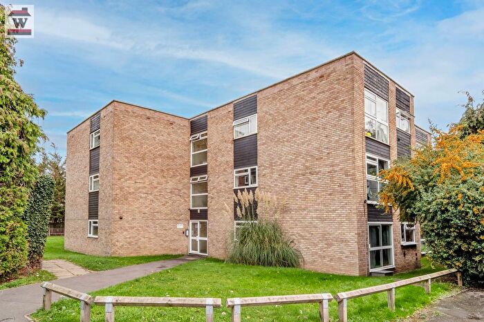 1 Bedroom Flat For Sale In Spencer Road, Isleworth, TW7