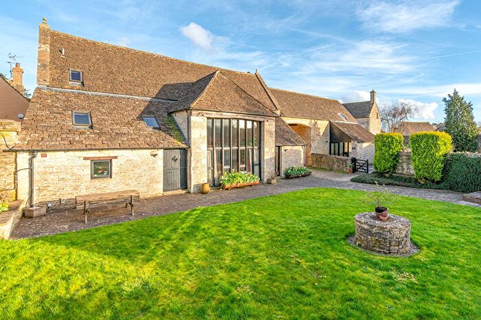 4 Bedroom Detached House For Sale In Farm Lane, Leighterton, Tetbury, GL8