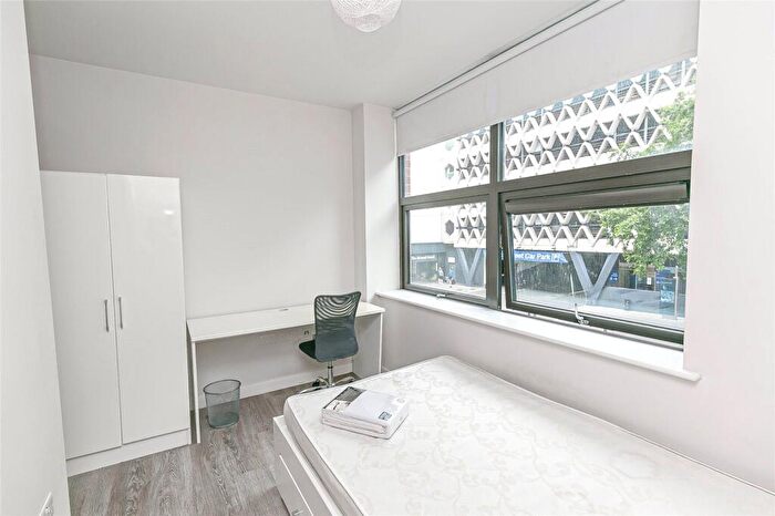 6 Bedroom Apartment To Rent In Crown House, - Prince Street, City Centre, Bristol, BS1