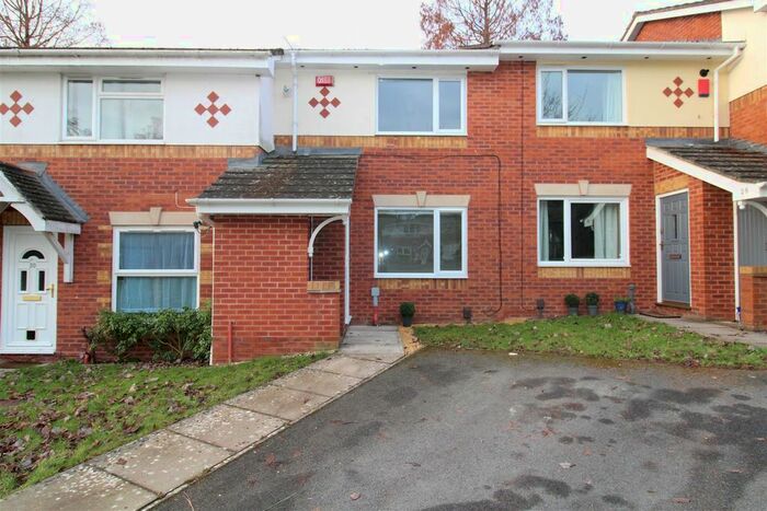2 Bedroom Property To Rent In Excalibur Close, Exeter, EX4