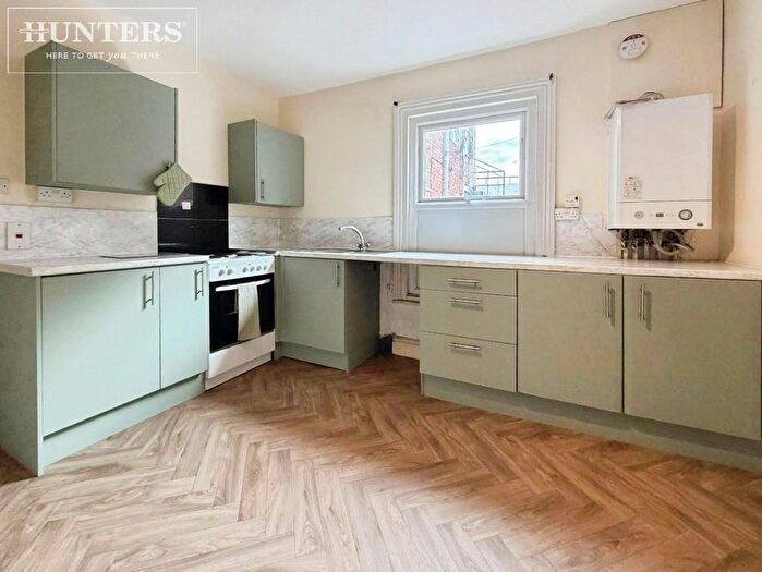3 Bedroom Flat To Rent In Clairmont Building, High Street, Wombwell, Barnsley, S73